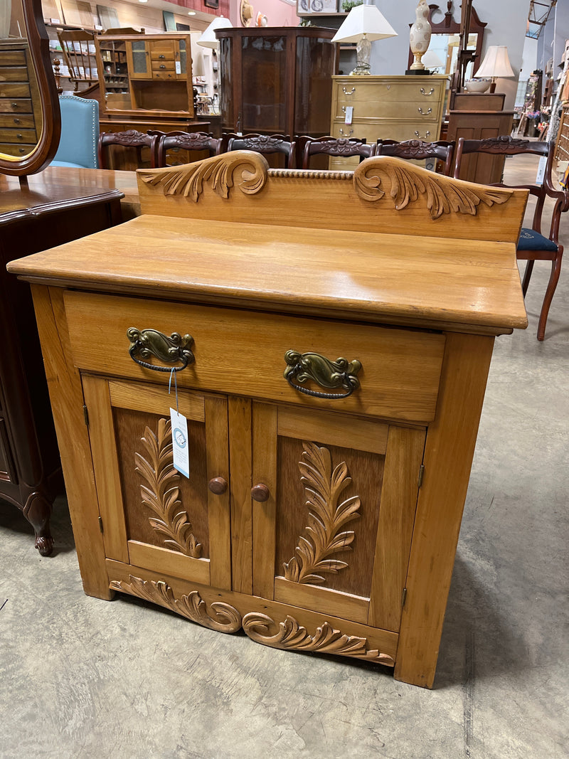 Detailed Drysink Antique