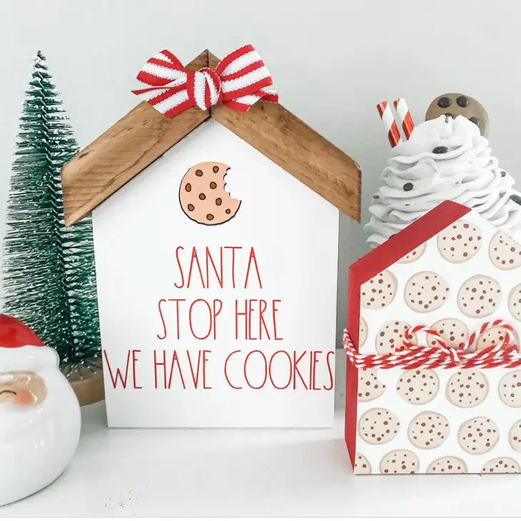 Santa's Cookies House Set