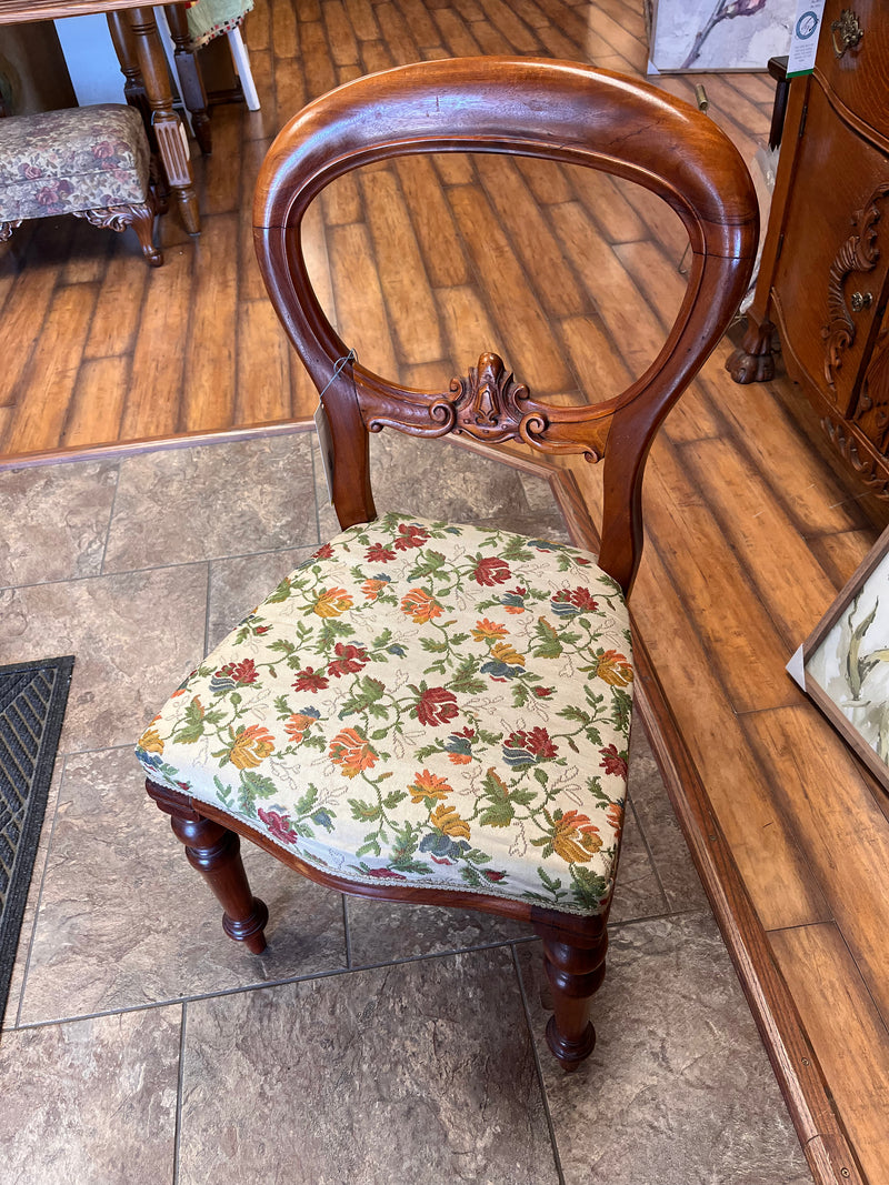 Beautiful Rounded Back Side Chair