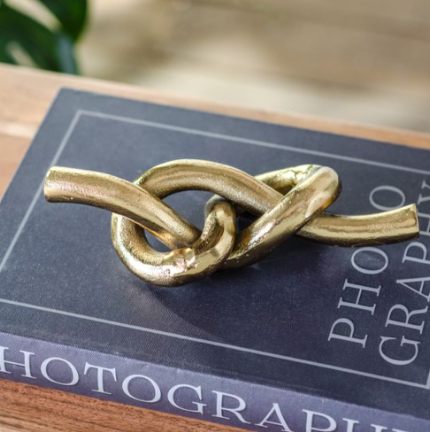 Gold Knot Decor