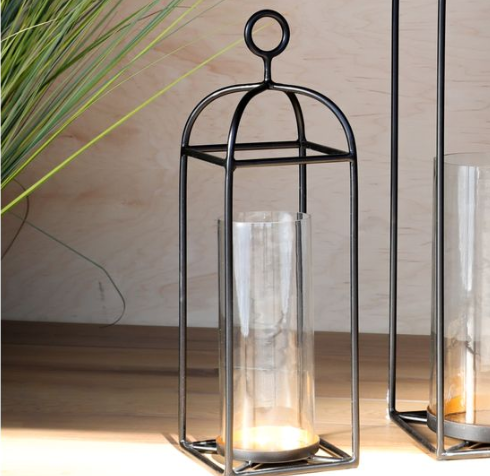 Tall Black & Gold Metal Displayer