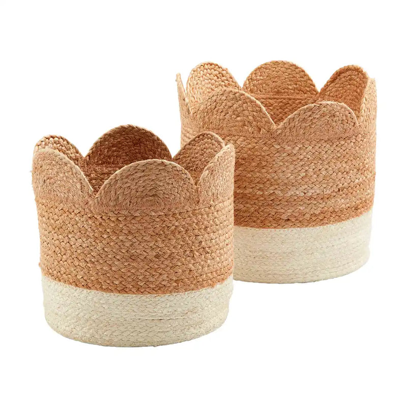 Natural Scalloped Basket
