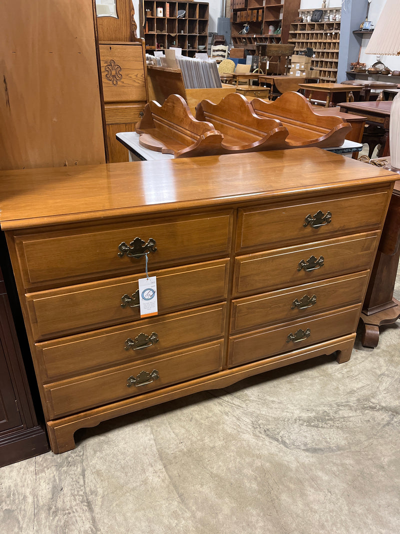 Kling Vintage 6 Drawer Maple Dresser