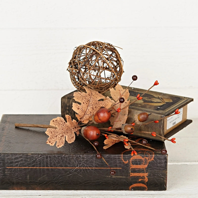 Brown Acorns w/ Pip Berries Pick