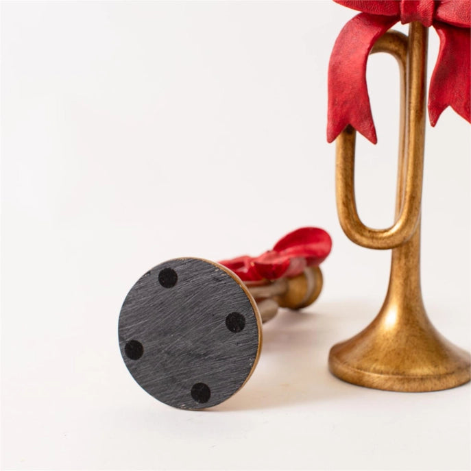 Holiday Bugle Candle Holder