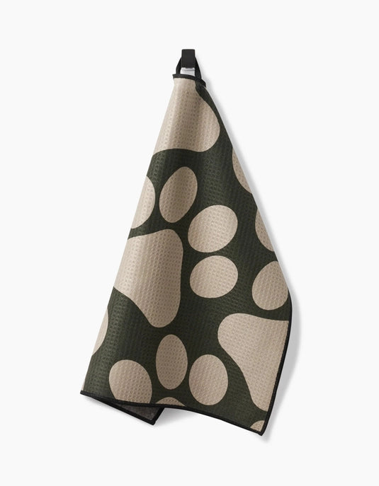 Geometry Paw Towel - Paw Prints