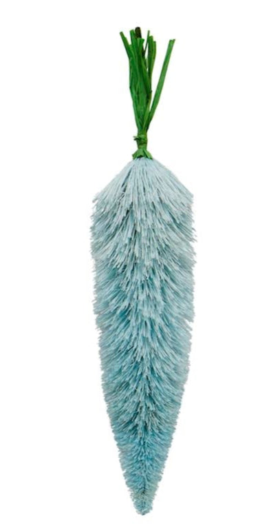 Bottle Brush Carrot
