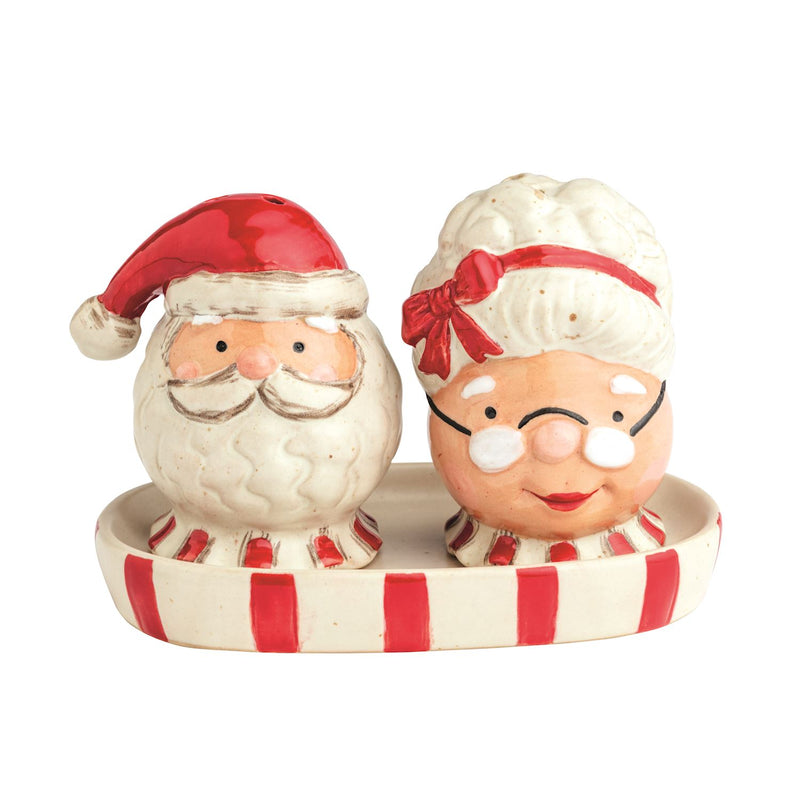 Farm Salt & Pepper Shaker Set