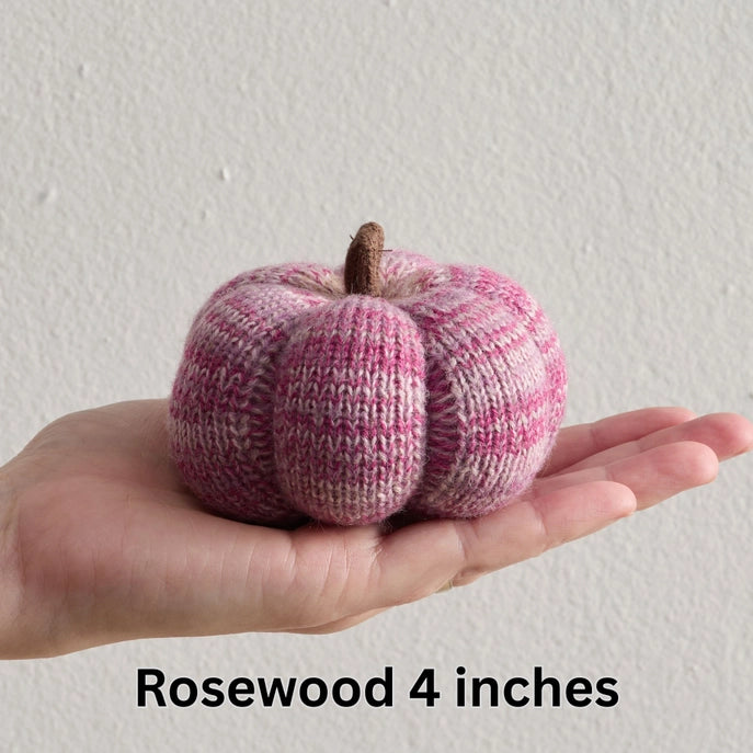 4" Cozy Variegated Knit Pumpkin