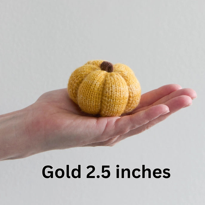 2.5" Cozy Variegated Knit Pumpkin