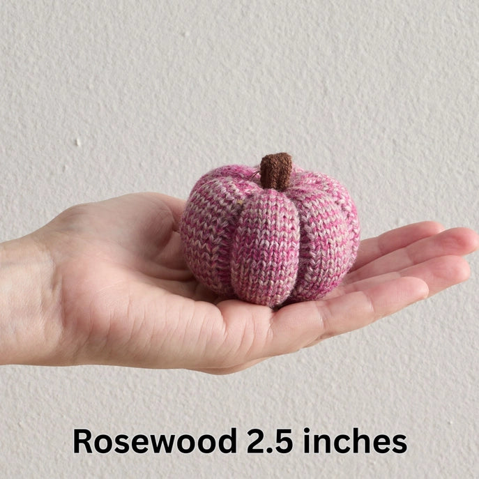 2.5" Cozy Variegated Knit Pumpkin