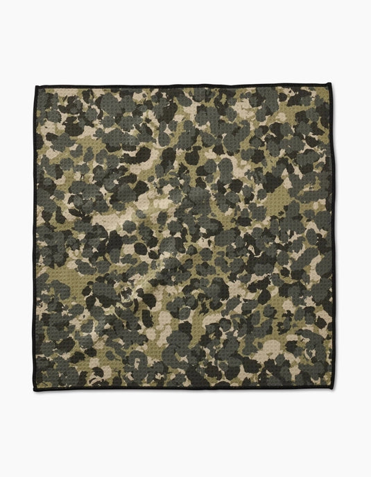 Geometry Paw Towel - Camo
