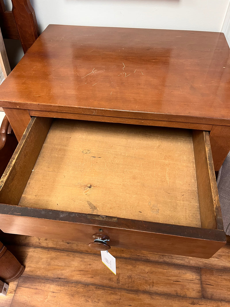 Antique Side Table w 1 drawer