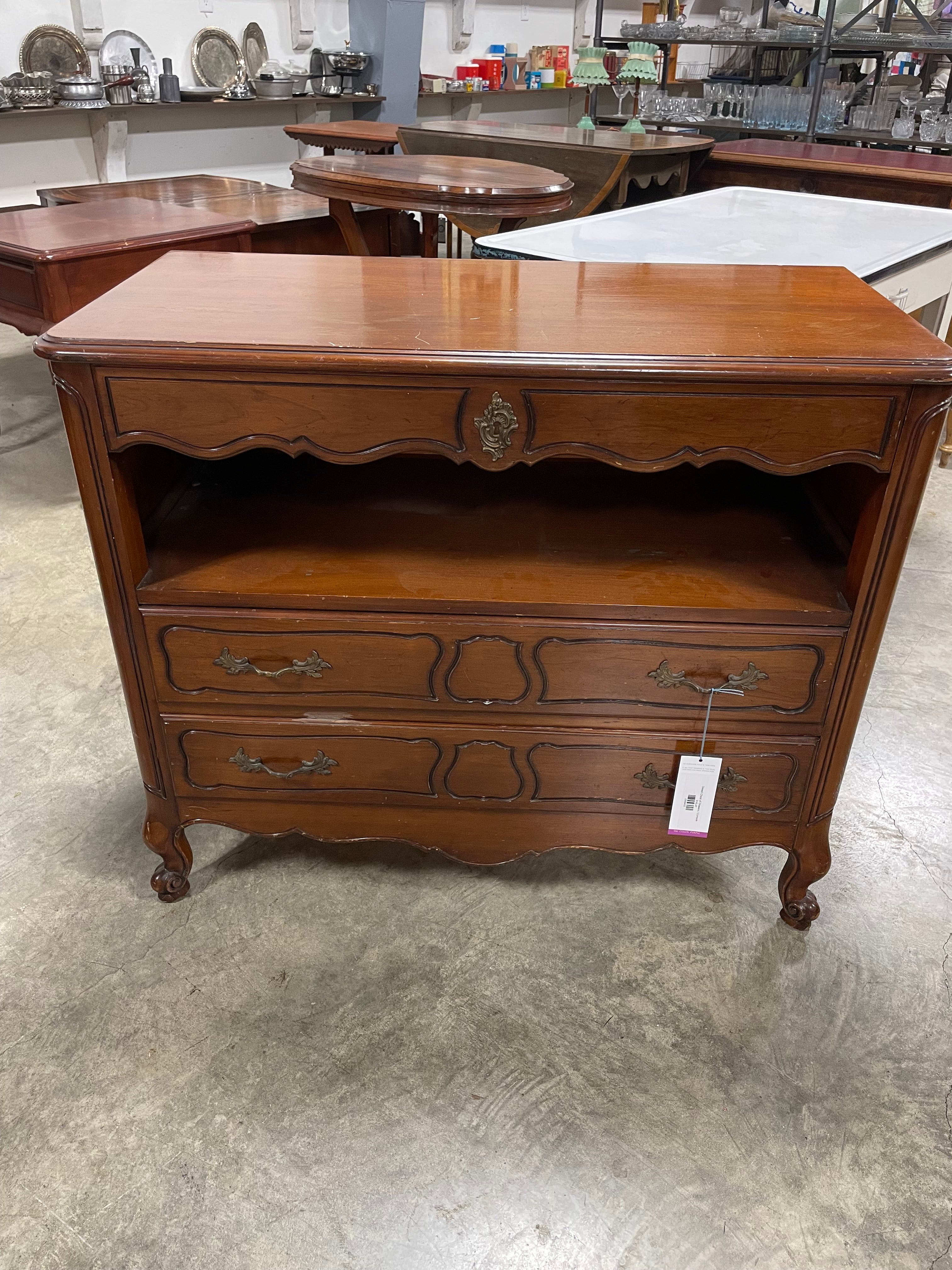 drexel dresser Drexel Chest of Drawers / Console – Dear Yesteryear