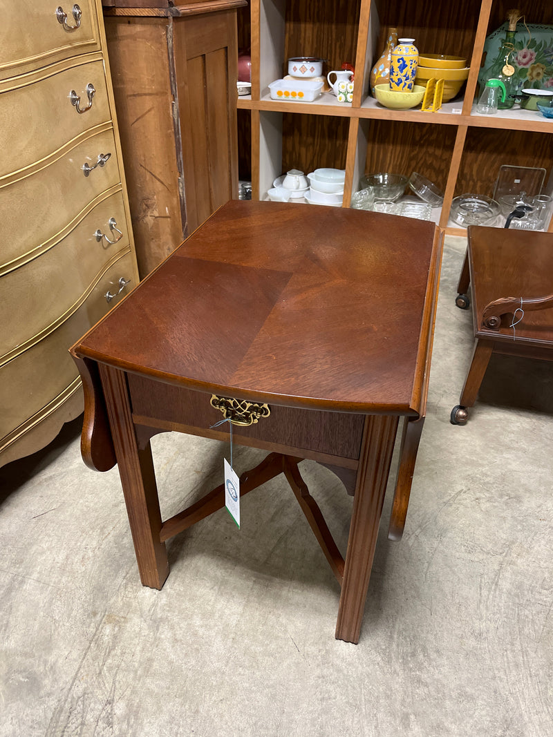 Drop Side End Table