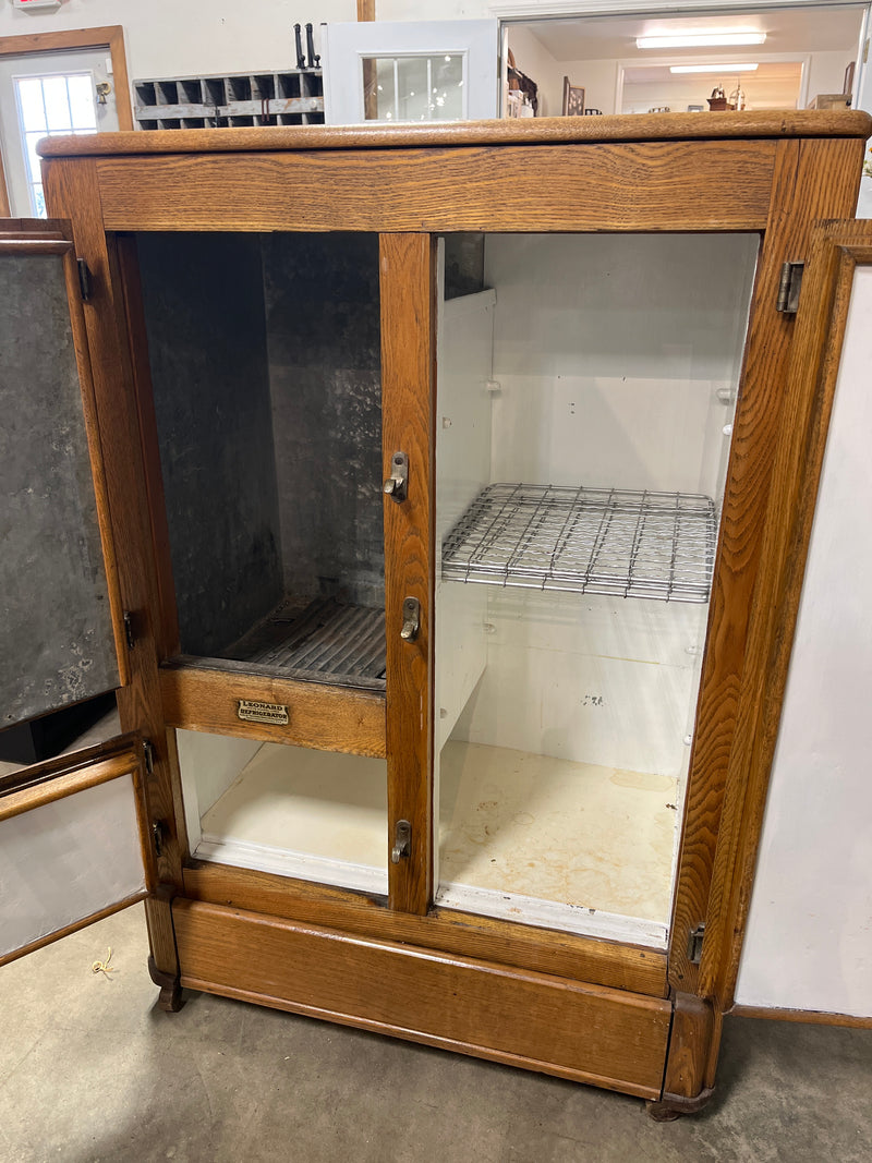Leonard Wooden Ice Box