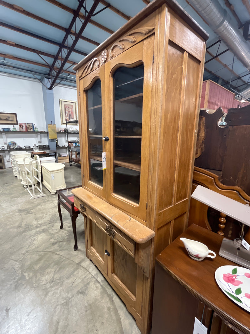 Oak Step Back Cabinet Cupboard