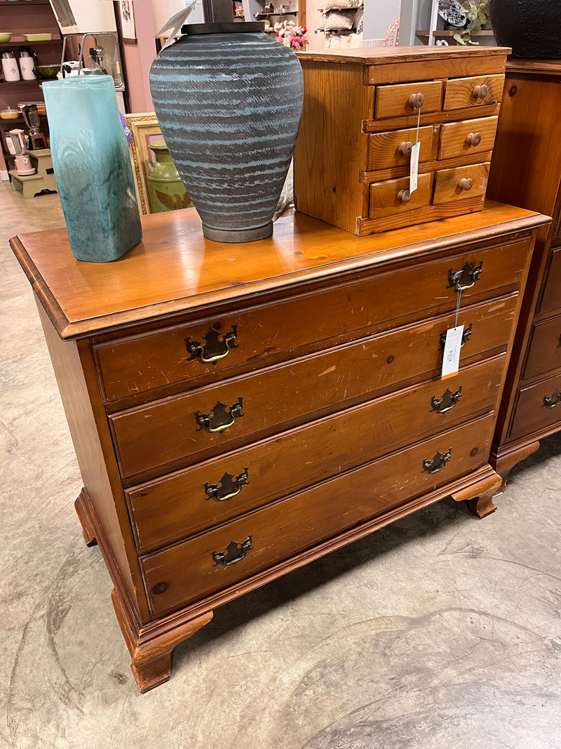 Vintage Drexel Dresser