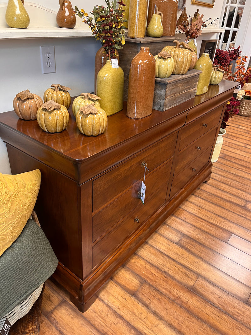 Durham Furniture Dresser