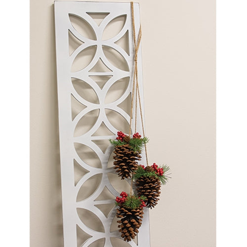 Woodland Pine Mix & Red Berries Pinecone Trio Hanger