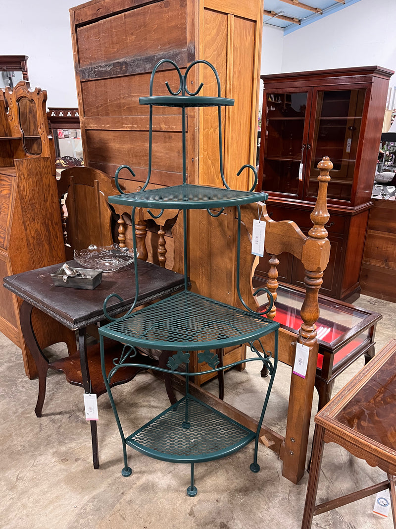 Four Tier Stretch, Iron Corner Shelf - Green