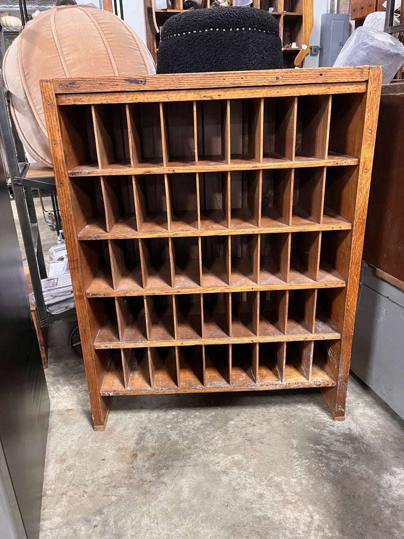 Mail Organizing Bin