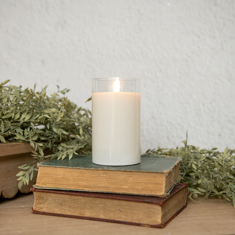 GLASS 3D FLAME CANDLE