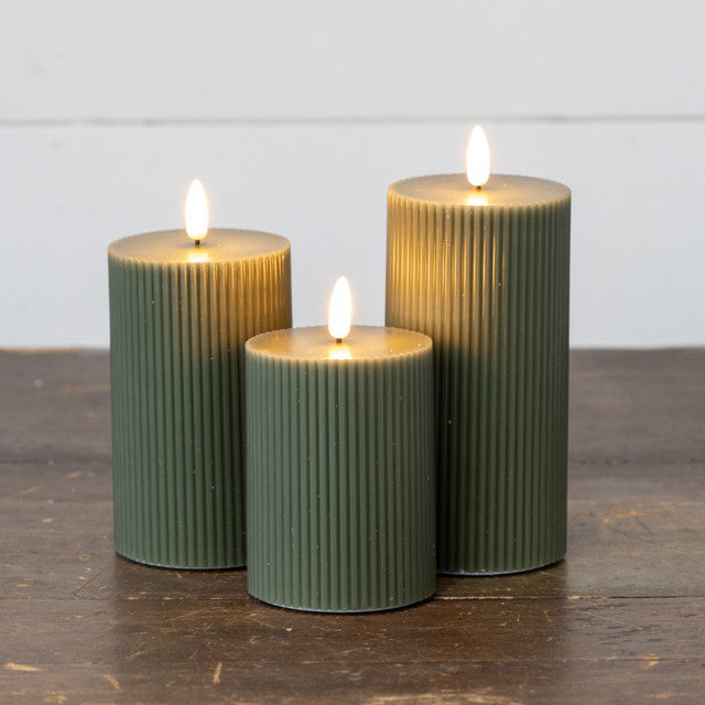 Dark Green Grooved 3D Flame Candle