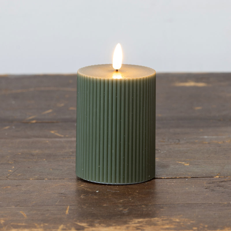 Dark Green Grooved 3D Flame Candle