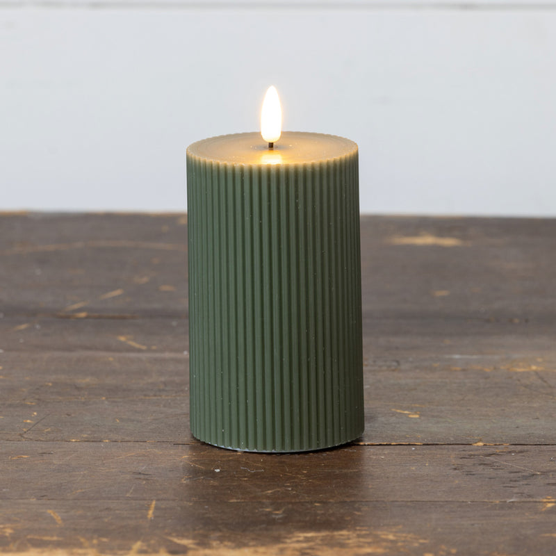 Dark Green Grooved 3D Flame Candle
