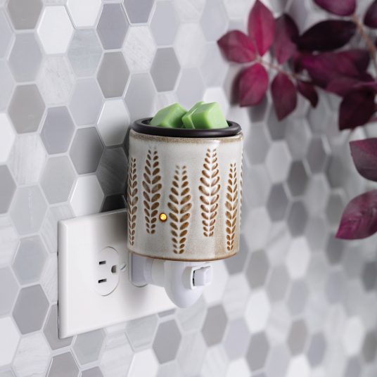 Pluggable Flip Dish Wax Warmer - Wheat & Ivory