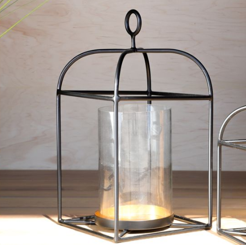 Black & Gold Metal Displayer