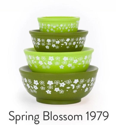 Stackable Pyrex Miniature Vintage Bowls