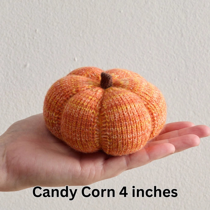 4" Cozy Variegated Knit Pumpkin