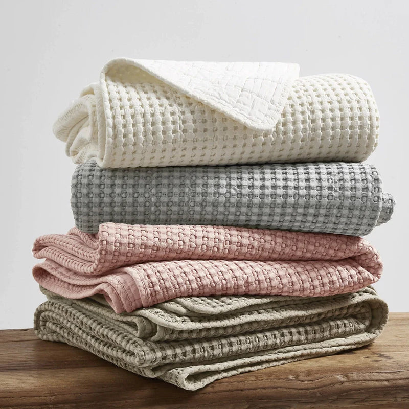 Mills Waffle Quilt Set