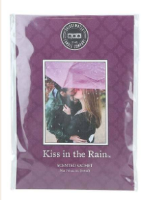 SACHET-KISS IN THE RAIN