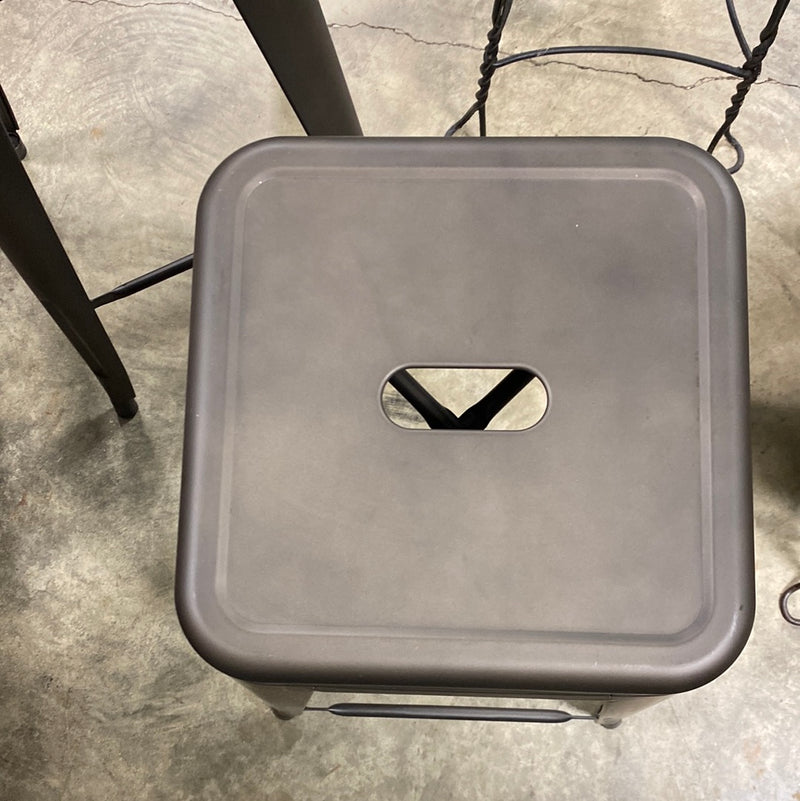 Black Bar Stool Metal (slightly used)