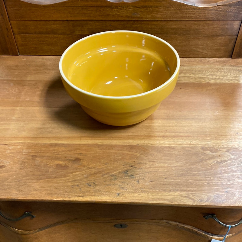 Crate & Barrel Ribbed Mixing Bowl Set - Mustard