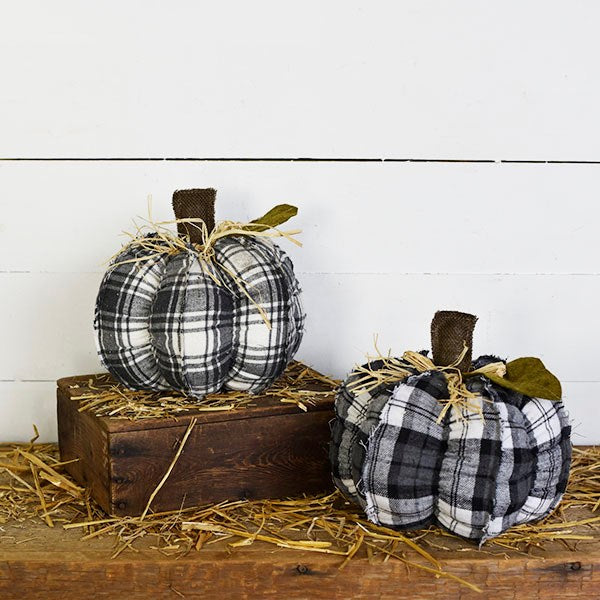 9" Plaid Pumpkin